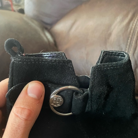 Tommy Hilfiger Black Ankle‎ Boots - Picture 6 of 8